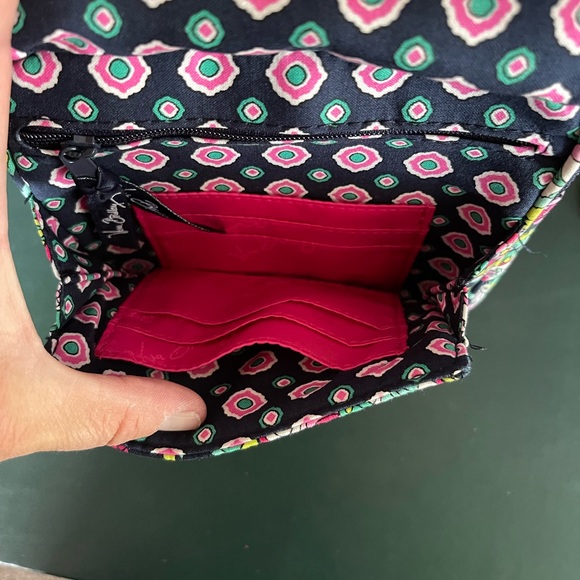 Vera Bradley crossbody purse - Picture 14 of 16